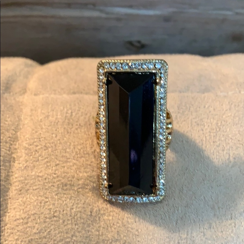 Black Onyx look & rhinestone fashion ring